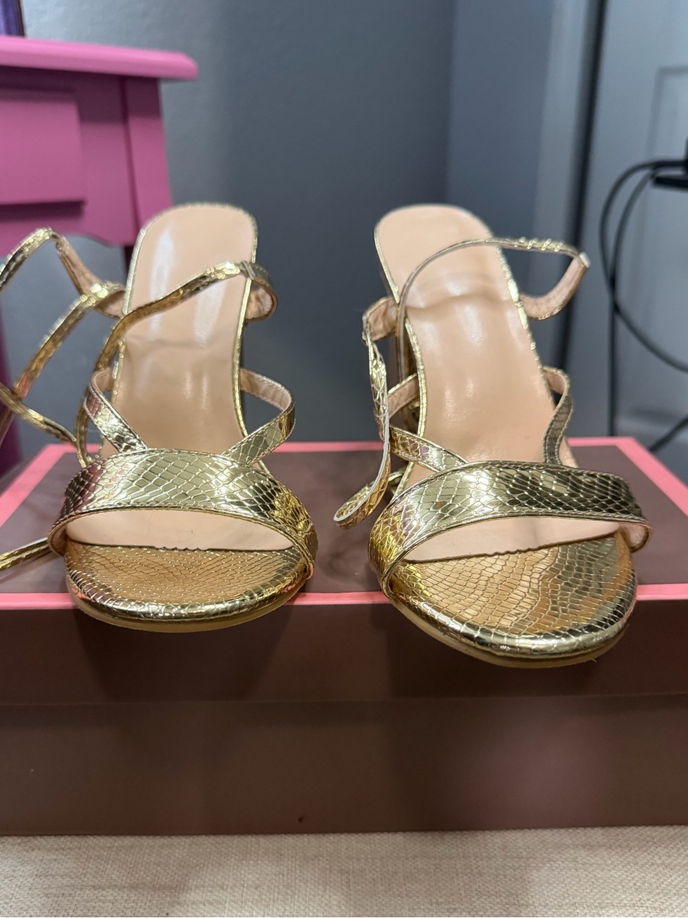 Gold Strappy Women’s Heeled Sandals EUR39/US 8.5